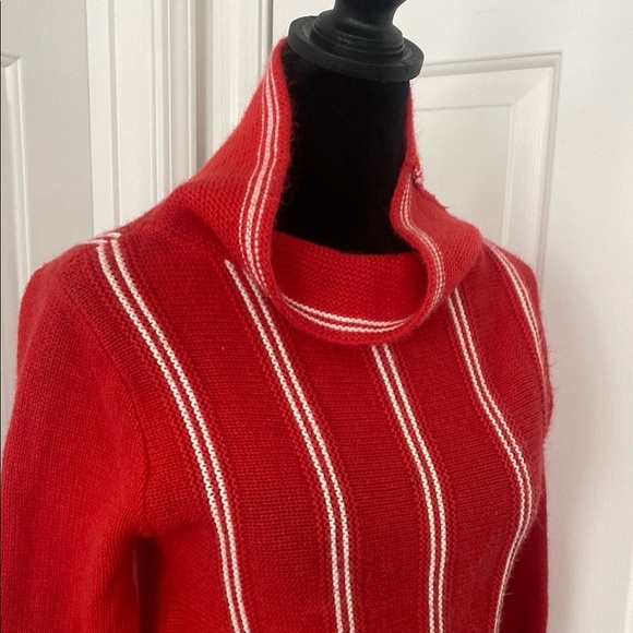 El Mar Vintage Red Cowl Neck Sweater with Vertical White Stripes - Picture 8 of 11